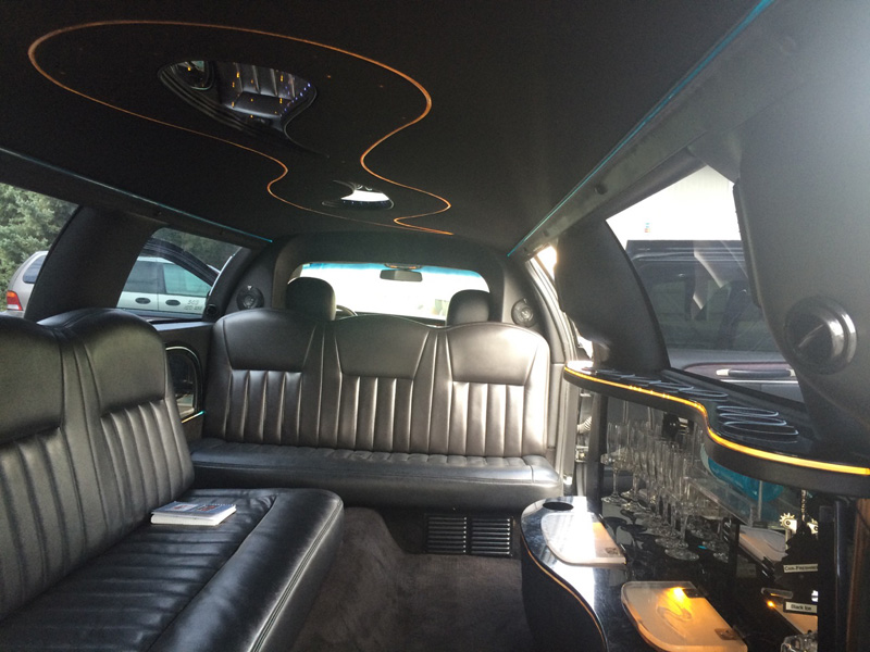 10 passenger stretch limousine interior